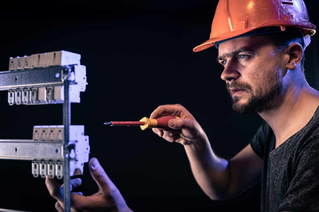 Commercial electrical safety tips Edmonton